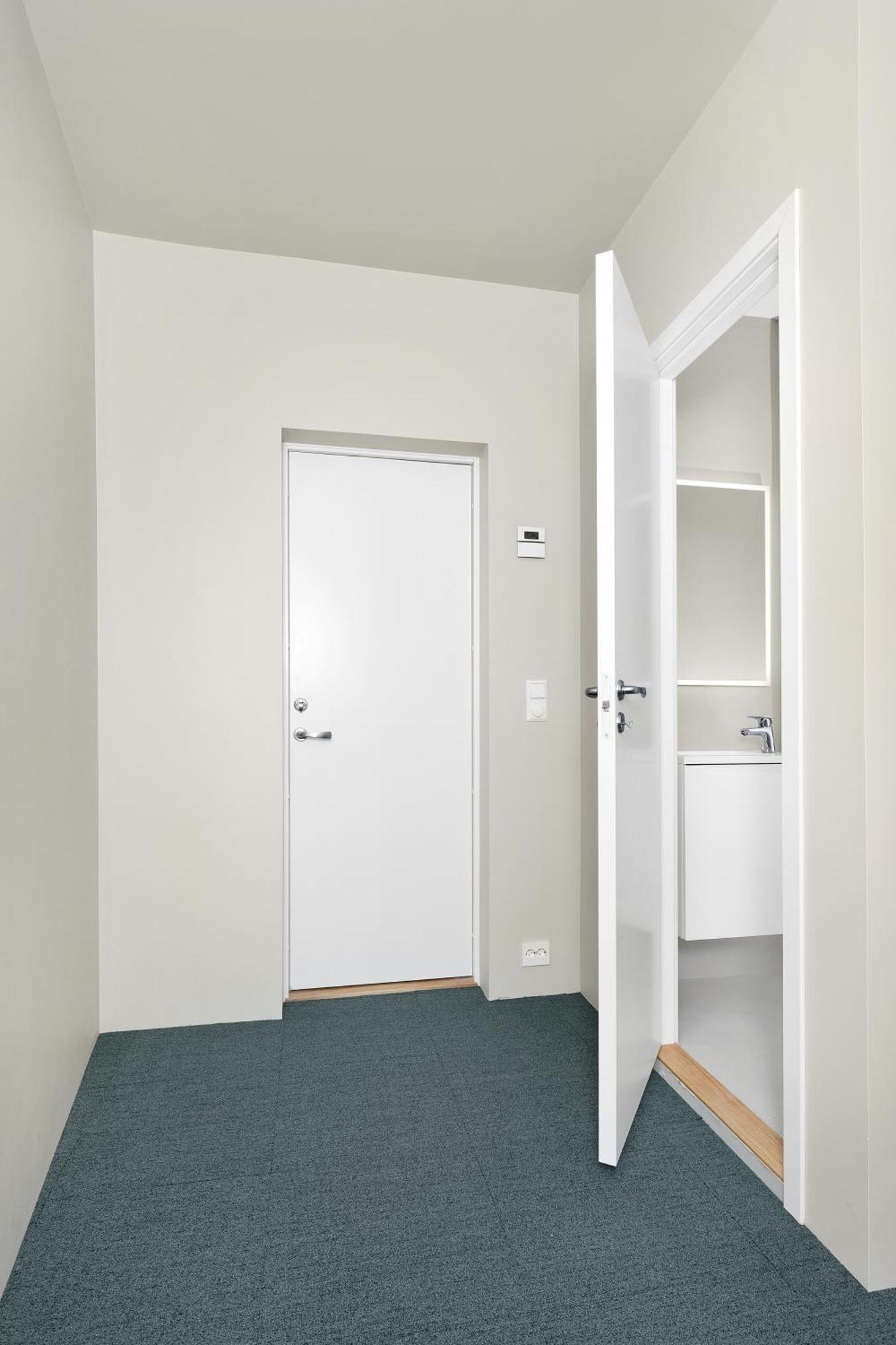 Central Guest House - Bedroom With En Suite Bathroom Stavanger Room photo